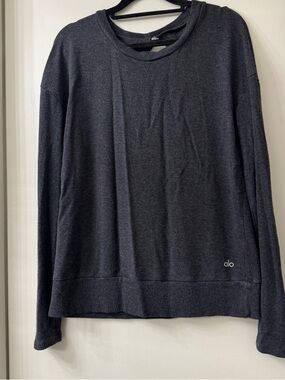 Alo Yoga Dark Gray Sweater Long Sleeve Back Cutout Thumb Holes Size Medium